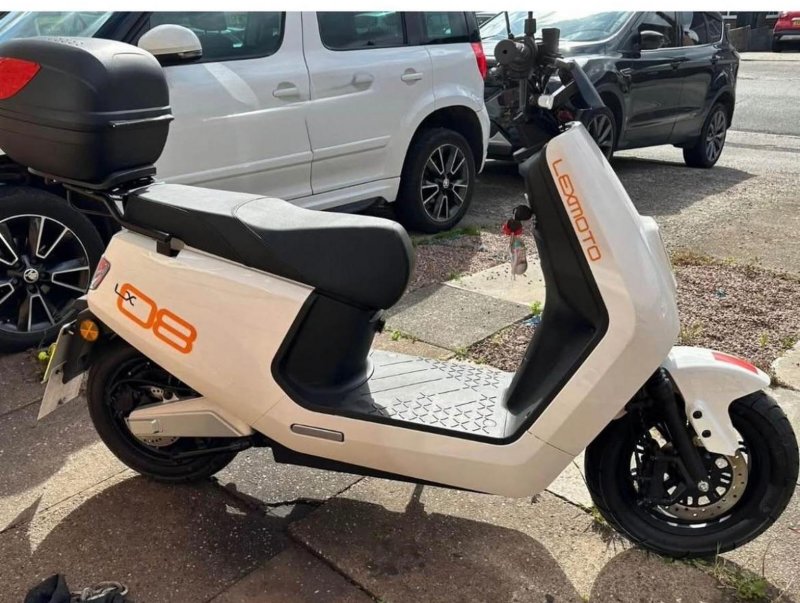 LEXMOTO 